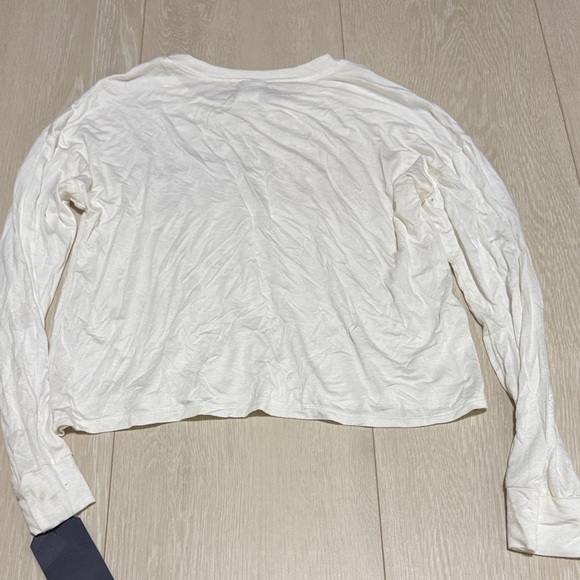 Melrose and Market White 'Unity' Rainbow Long Sleeve Tee - Picture 6 of 6